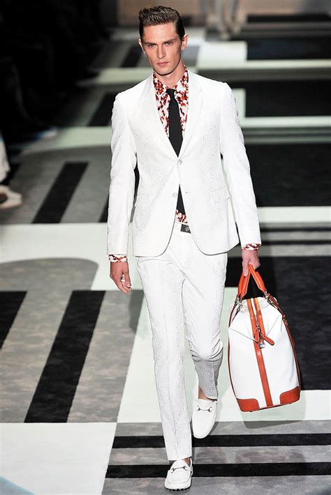 Gucci Spring 2010 Menswear Collection 